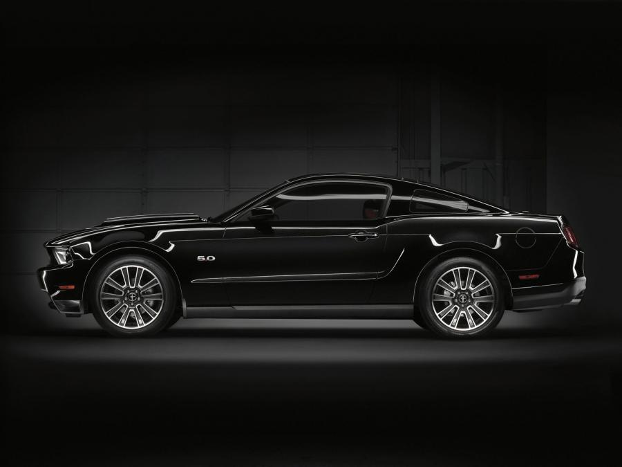  Ford Mustang 5.0 GT 2011 года  (фото 12 из 30)
